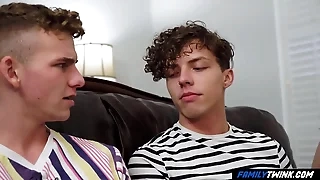 FamilyTwink - A Self-control to Not Expose My Elated Stepbrother