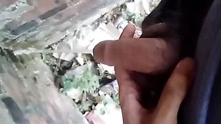 Indian Pee Open-air
