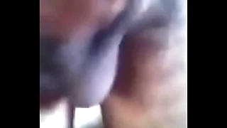 Le robe dusting a mi cuñado