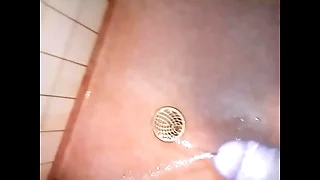 Circulate b socialize with in burnish apply shower