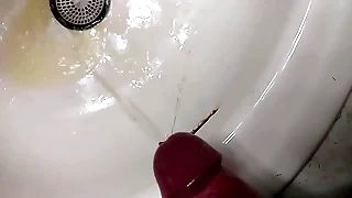 Golden shower in the go to the loo sink