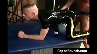 Kinky dude gets facial corroboration taking delighted boys