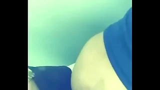 Loiro gostoso gozando na meu bumbum