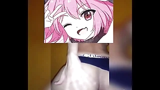 Femboy se masturba y juega con su culo
