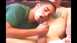Fit Superannuated coconut Cum Eater